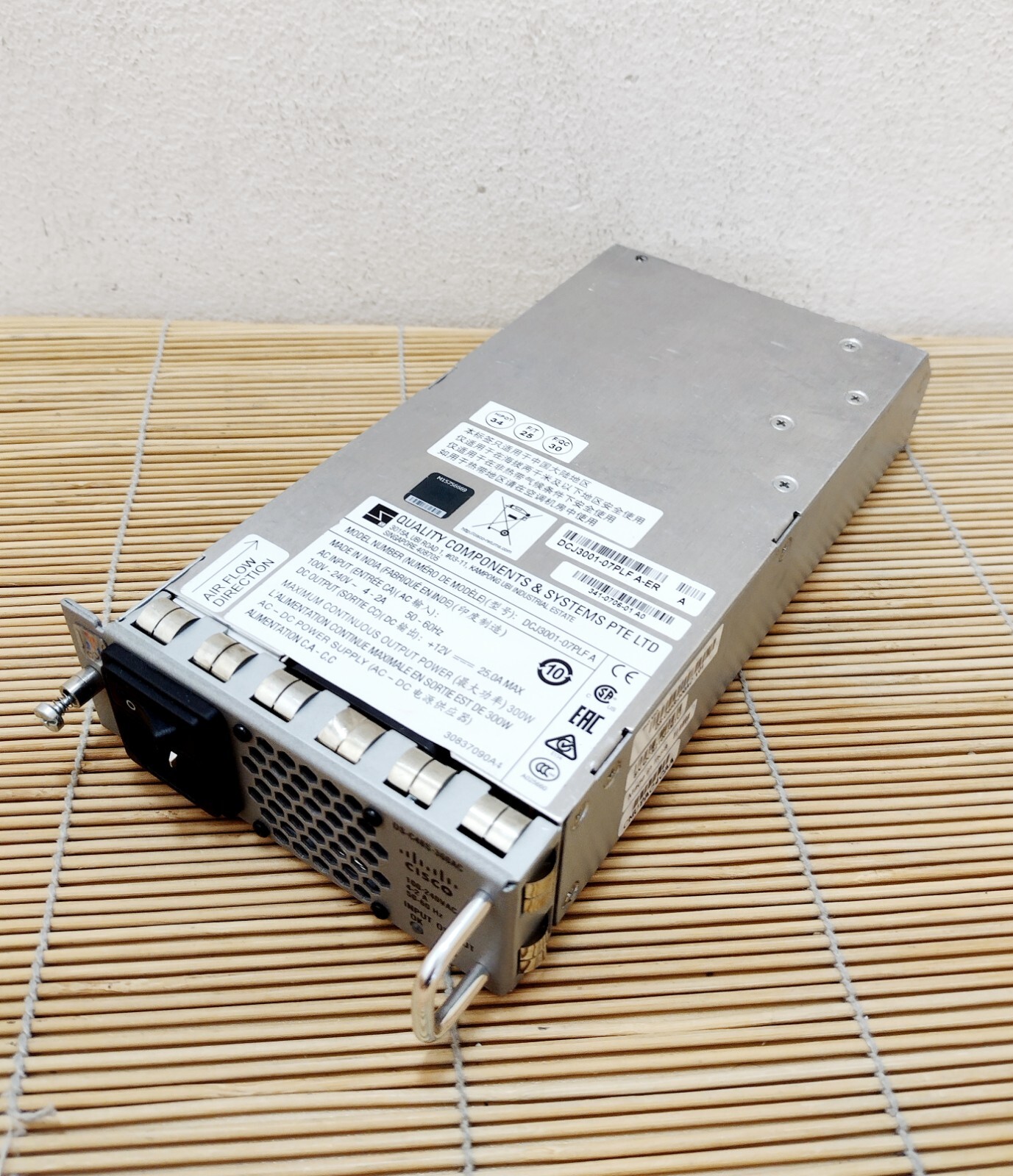 Cisco DS-C48S-300AC MDS 9148S AC Power Supply