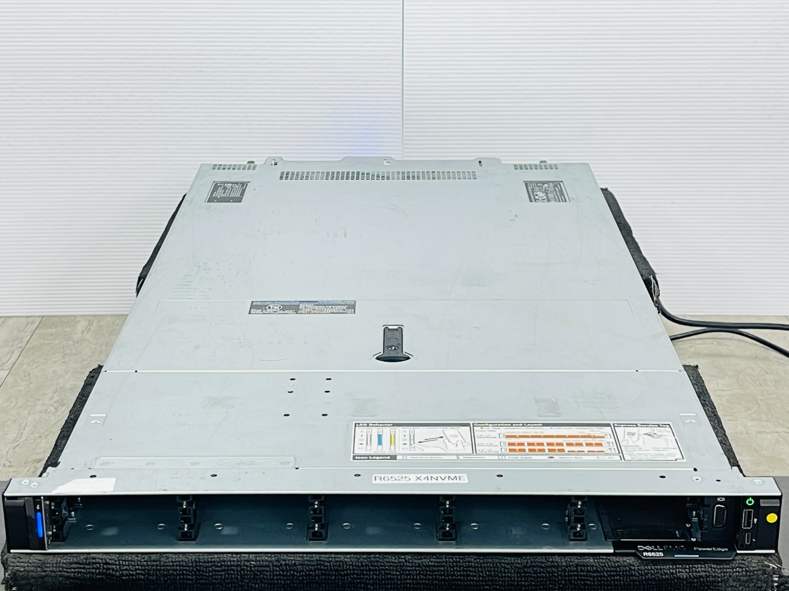 Dell PowerEdge R6525 Server x2 AMD EPYC 7532 2.40Ghz, Dual PSU 800W (NoRAM/HDD)
