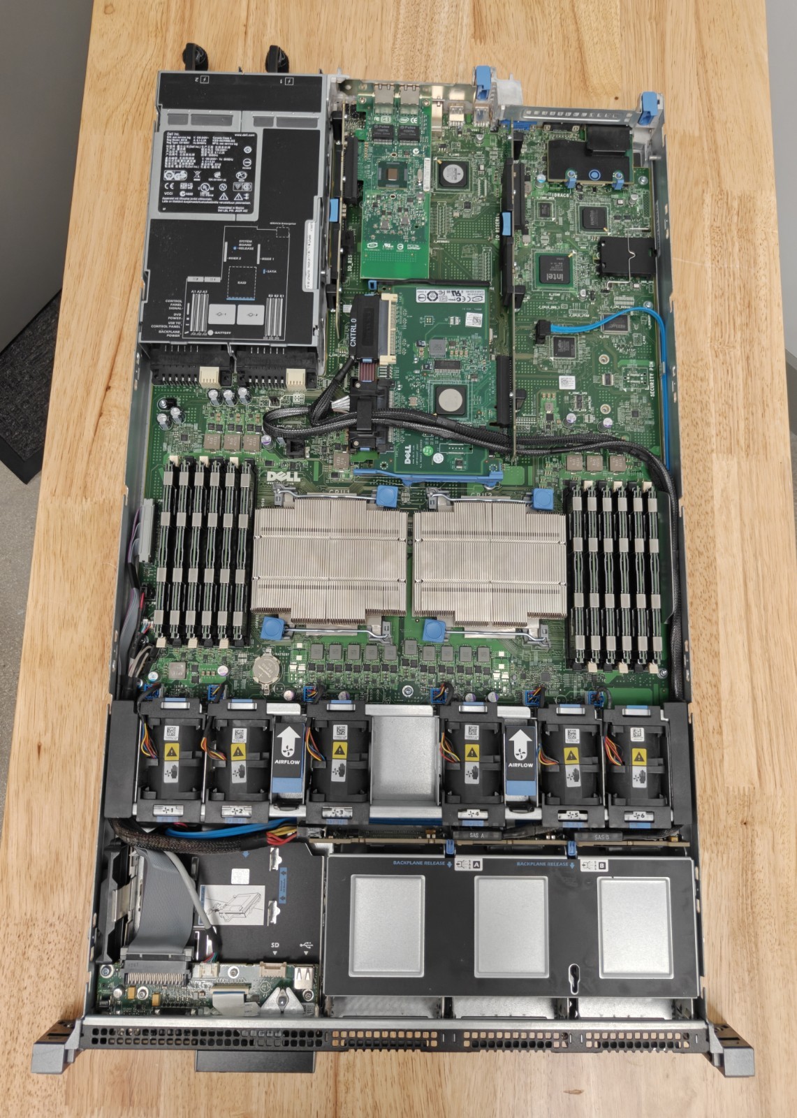 Dell PowerEdge R610 1U Server 2x Xeon E5620 96GB DDR3 PERC 6/iR Dual PSU