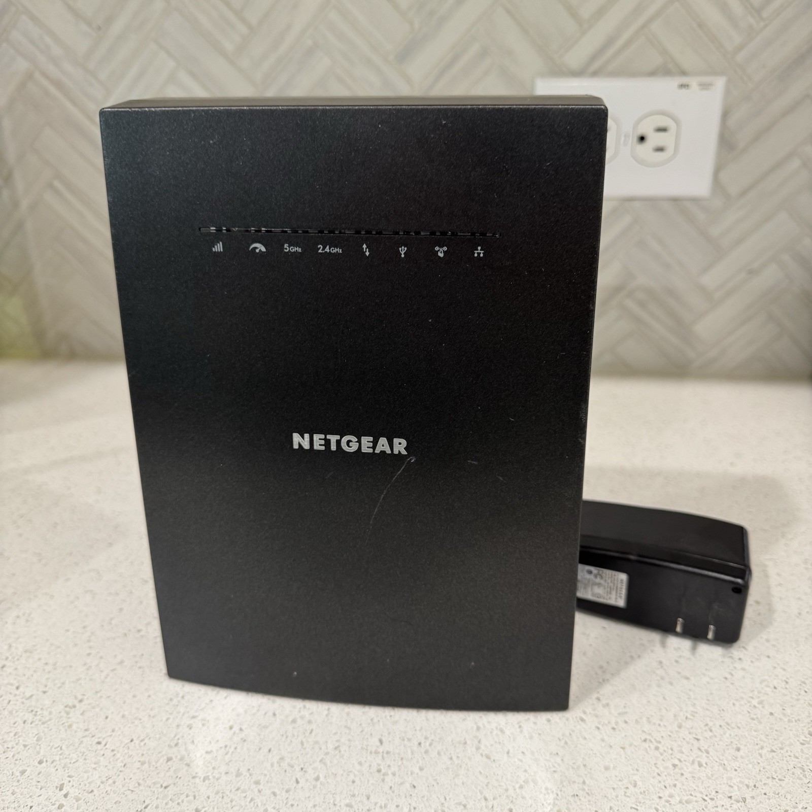 NETGEAR Nighthawk X6S AC3000 Tri-Band WiFi Range Extender Black USB Ethernet