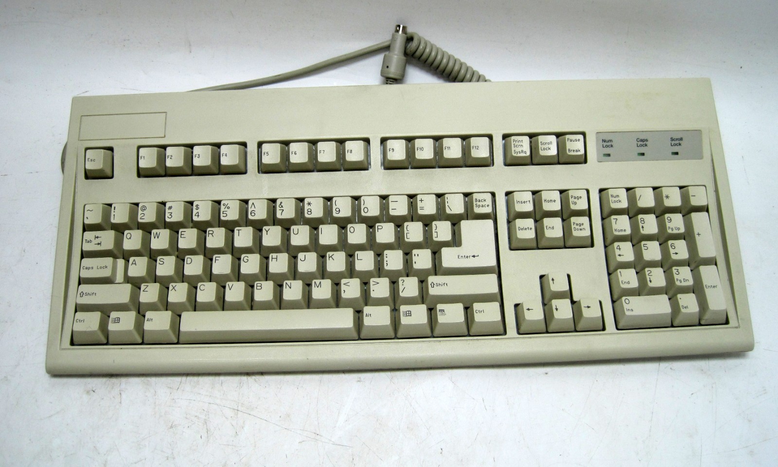 Keytronic E03601 E03601QUS201C Wired Keyboard PS2