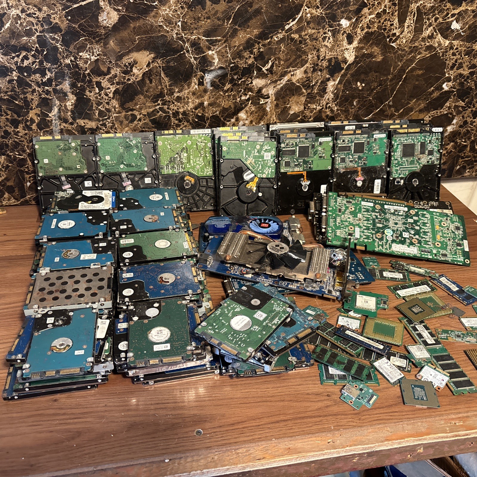Scrap Gold BOARDS HARDDRIVES  PINS - GOLD SCRAP RECOVERY -37+ (GOLD1) 120+PEICES