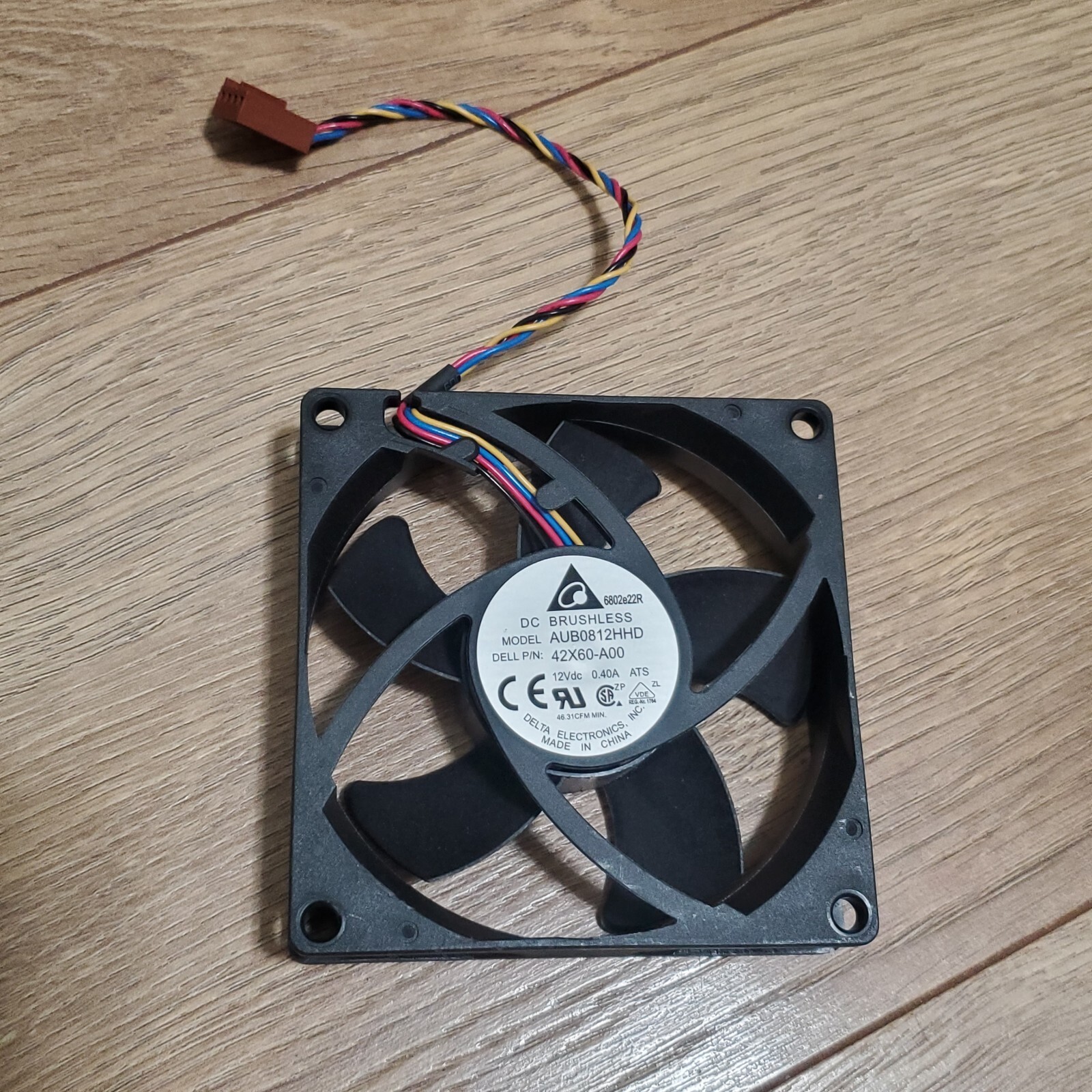 Dell Opti 3040 5040 DELTA ELECTRONICS DC BRUSHLESS AUB0812HHD 42X60-A00 Fan 4pin