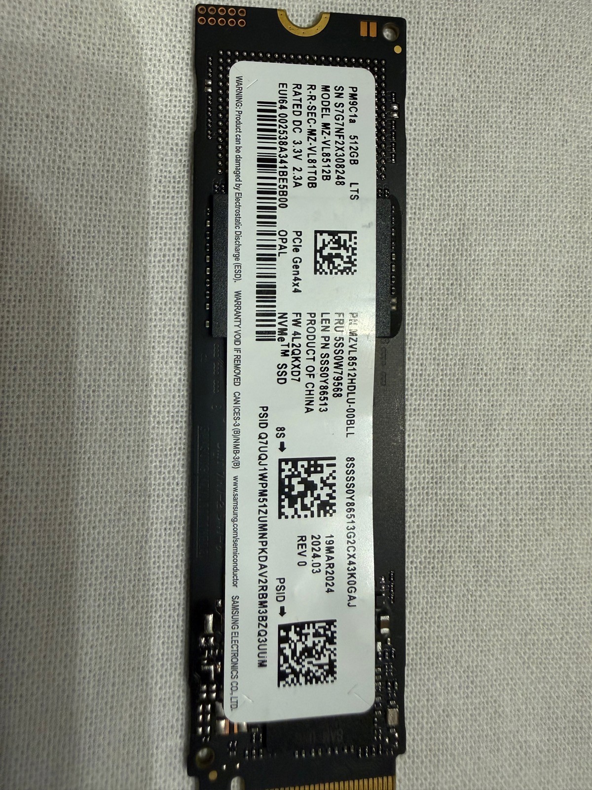 Samsung PM9C1a 512GB NVMe M.2 2280 PCIe Gen4 x4 SSD MZVL8512HDLU Lenovo