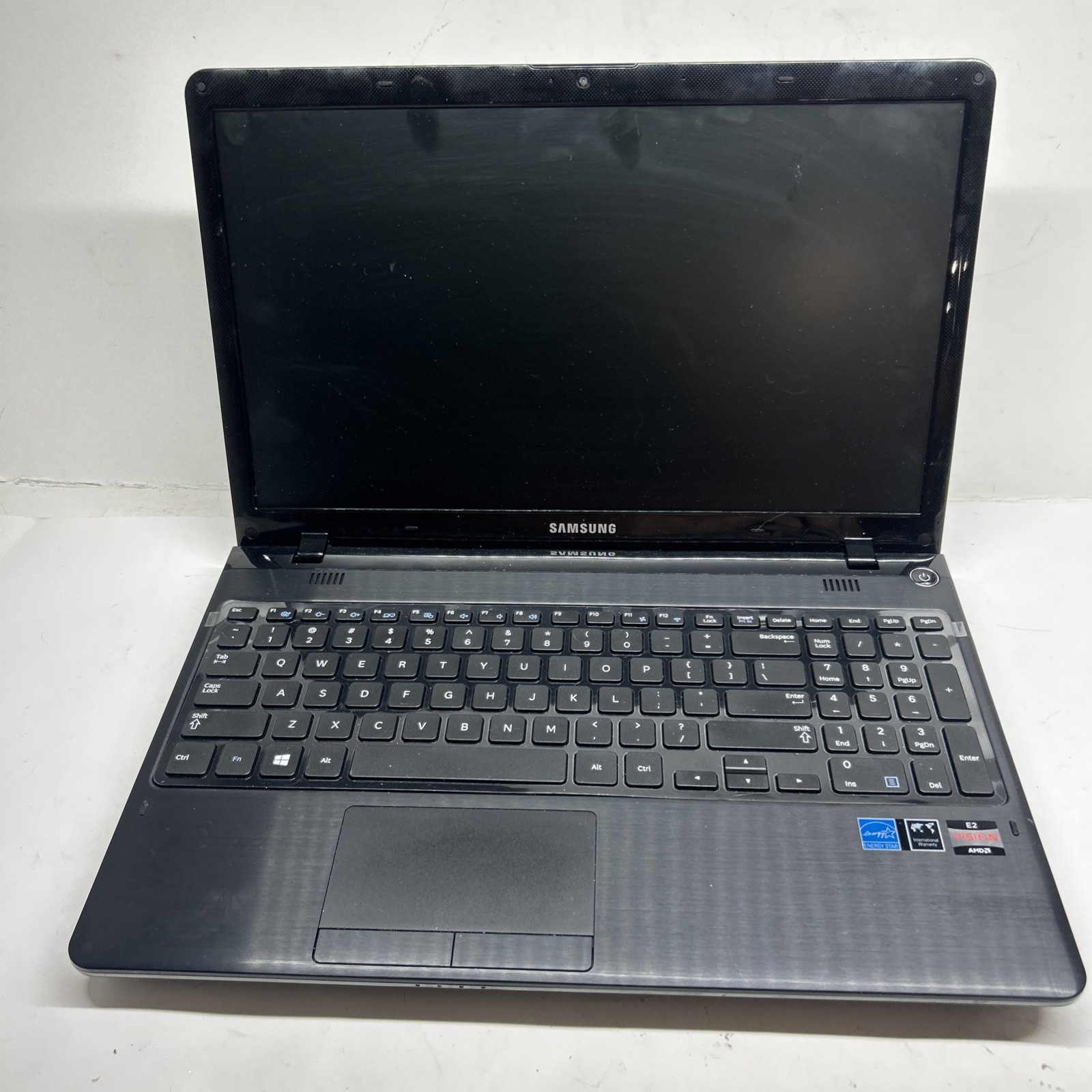 Samsung NP355E5C 355E LAPTOP 4GBRAM 500GBHD