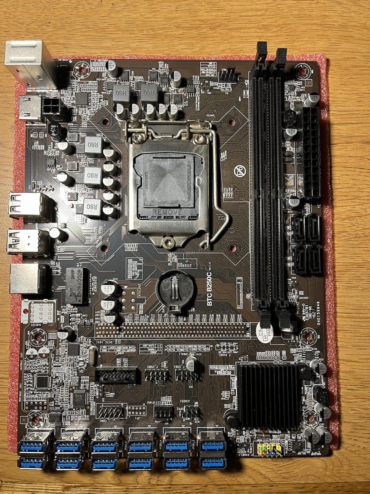 B250C BTC  DDR4 Computer Mining Motherboard for LGA1151 12 GPU + CPU - USA 