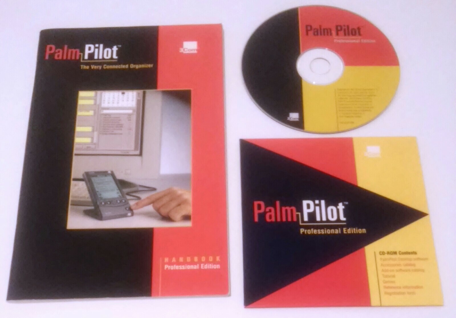 RARE VINTAGE - PALM PILOT PROFESSIONAL EDITION 1997 HANDBOOK MANUAL & CD ROM