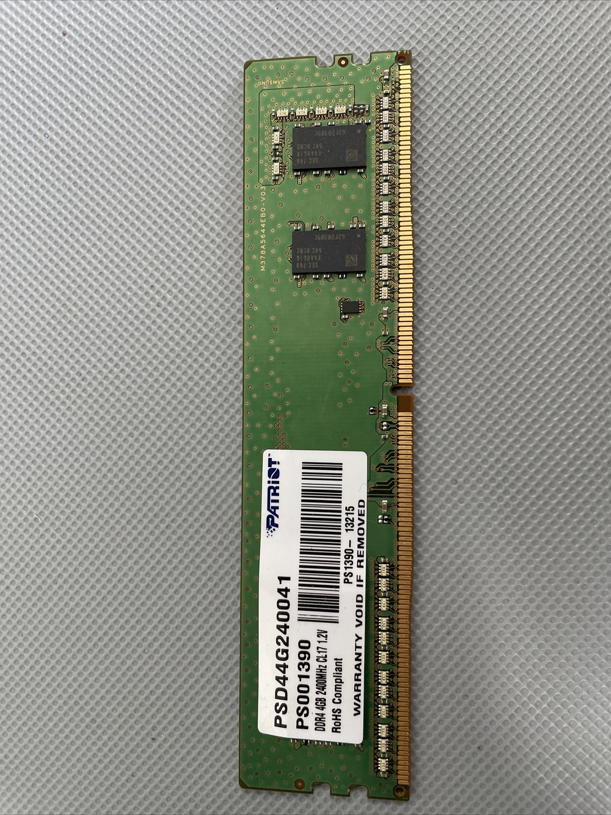 Patriot Memory Signature Line 4GB DDR4 SDRAM Memory Module (psd44g240041)