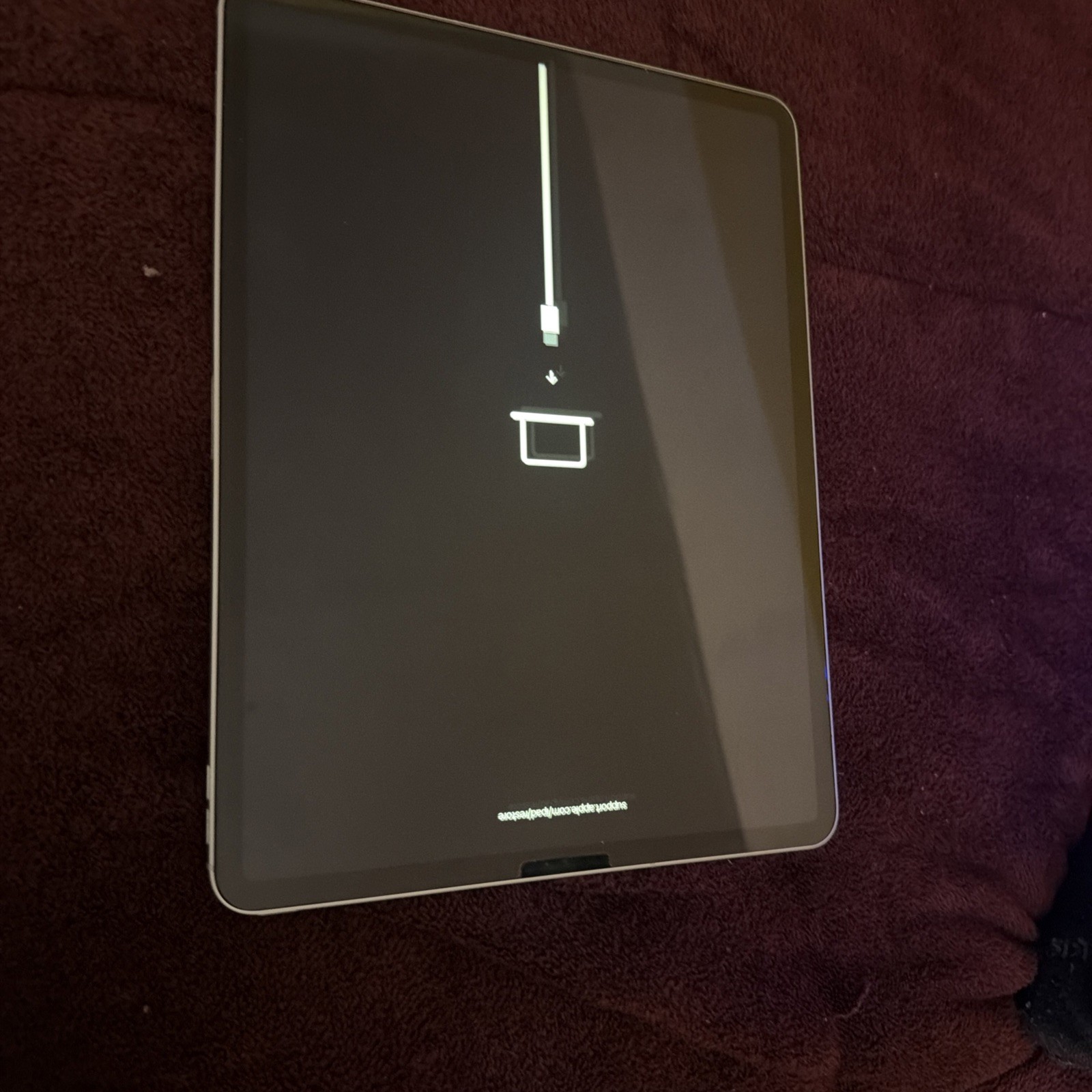 Apple iPad Pro 12.9” 3rd Generation 512 Gb Cellular (silver) For PARTS ONLY