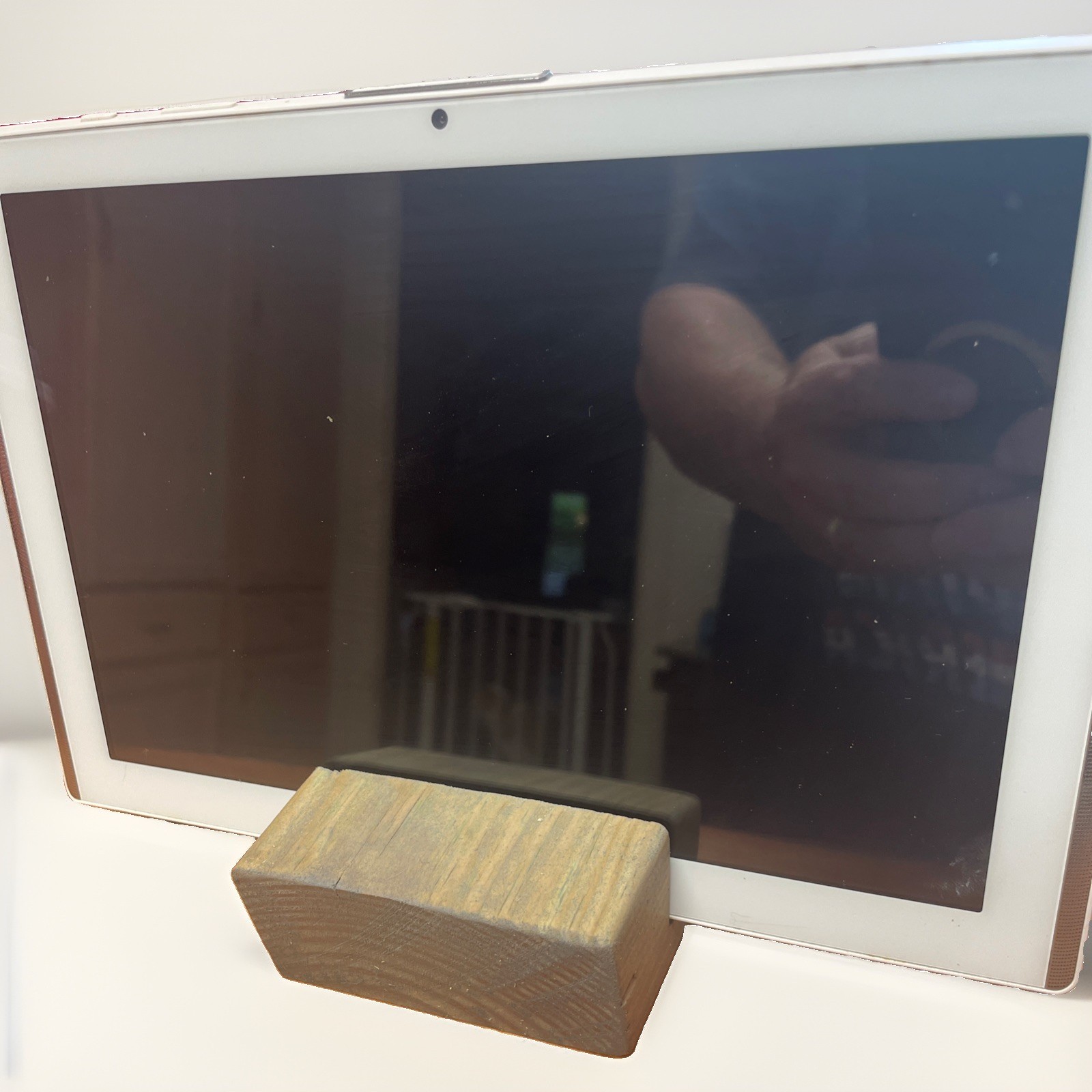 Wooden Mobile Stand Tabletop Tablet Holder Bracket For Bedside OfficeDesk