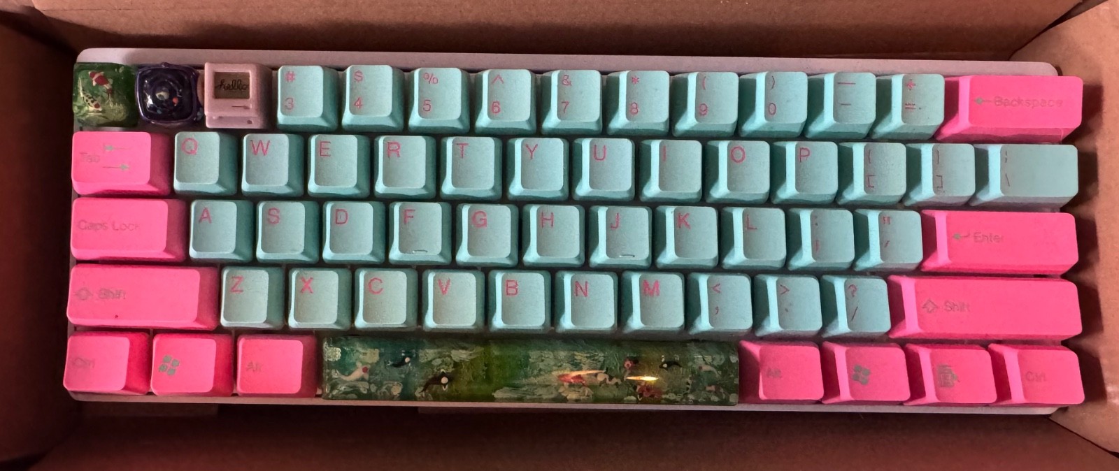 Vortex Pok3r Model VTG-6100 Custom Keyboard Miami Keycaps HandMade Koi Fish Keys