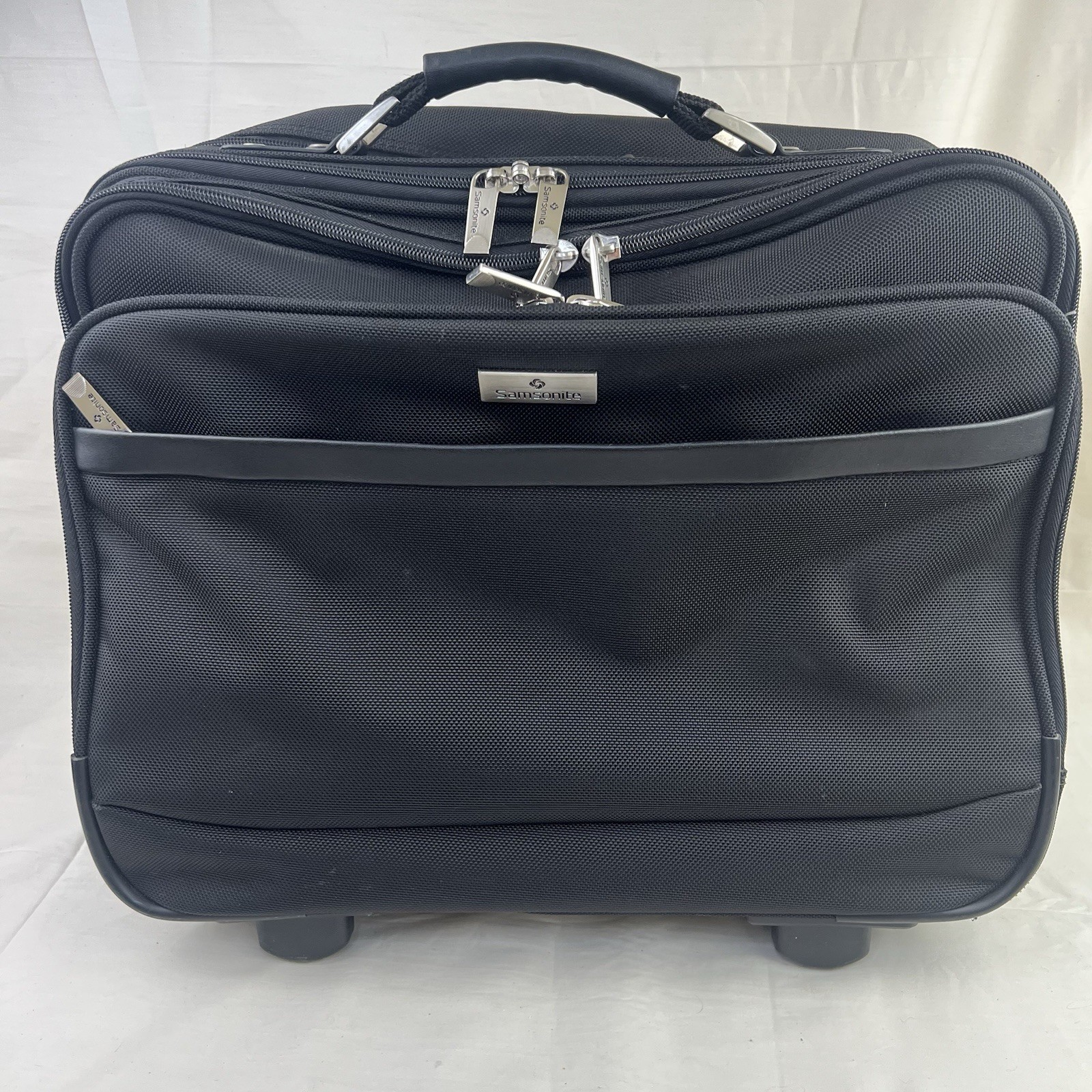 Samsonite Worldproof Wheeled Portfolio Laptop Case #930695/Black 17”x13”x8”