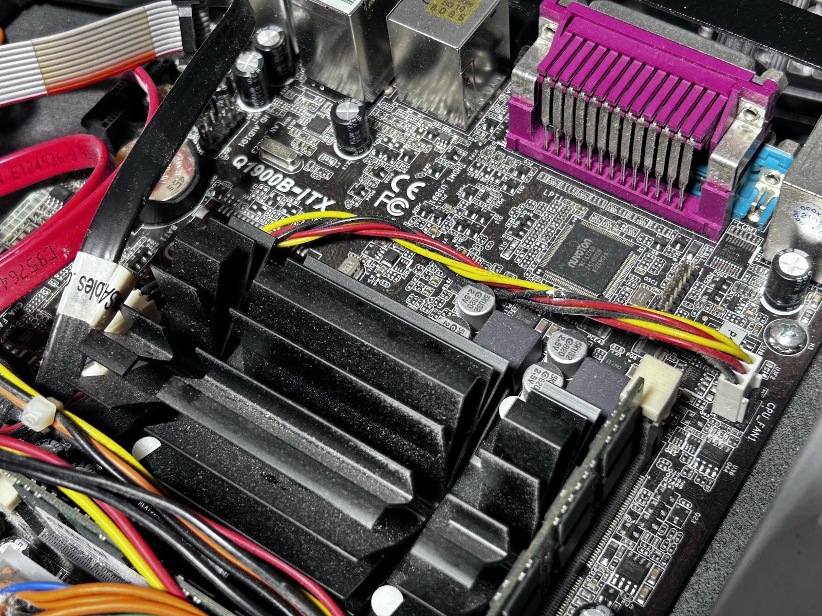 ASROCK Q1900B-ITX Motherboard Intel J1900 DDR3 16G HDMI VGA USB 3.0 Mini-ITX