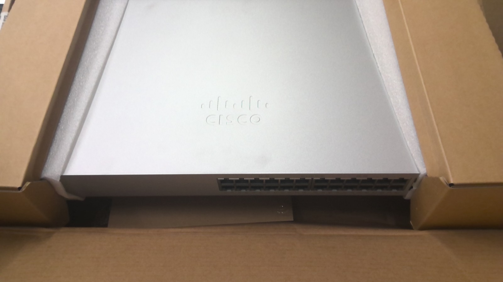 Cisco Meraki MS130-24P - Unclaimed