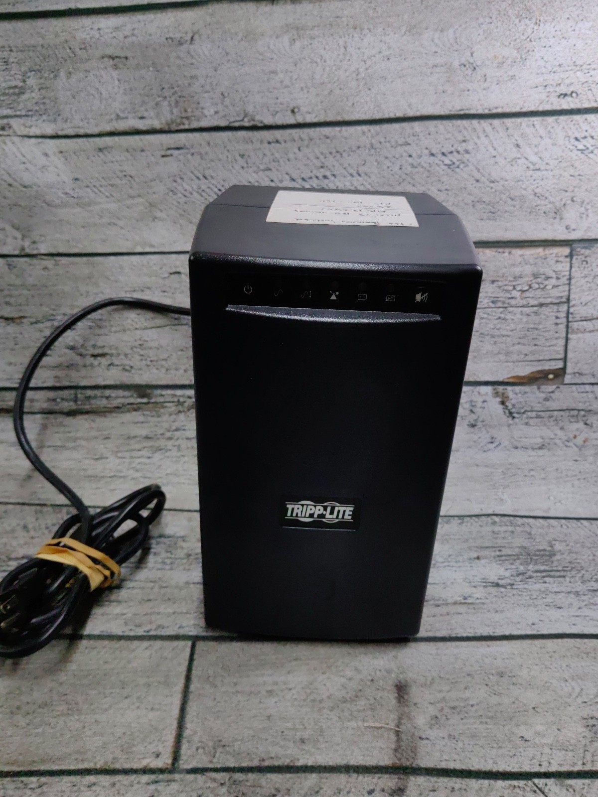 Tripp Lite series SmartPro 120V 1.5kVA 980W Line SMART1500 NO BATTERIES INCLUDED