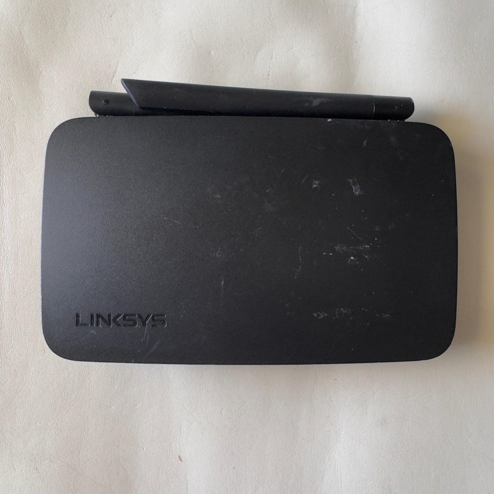 1782 | Linksys E2500 V4 Wireless Dual-Band Wi-Fi Router with Power Adapter Black