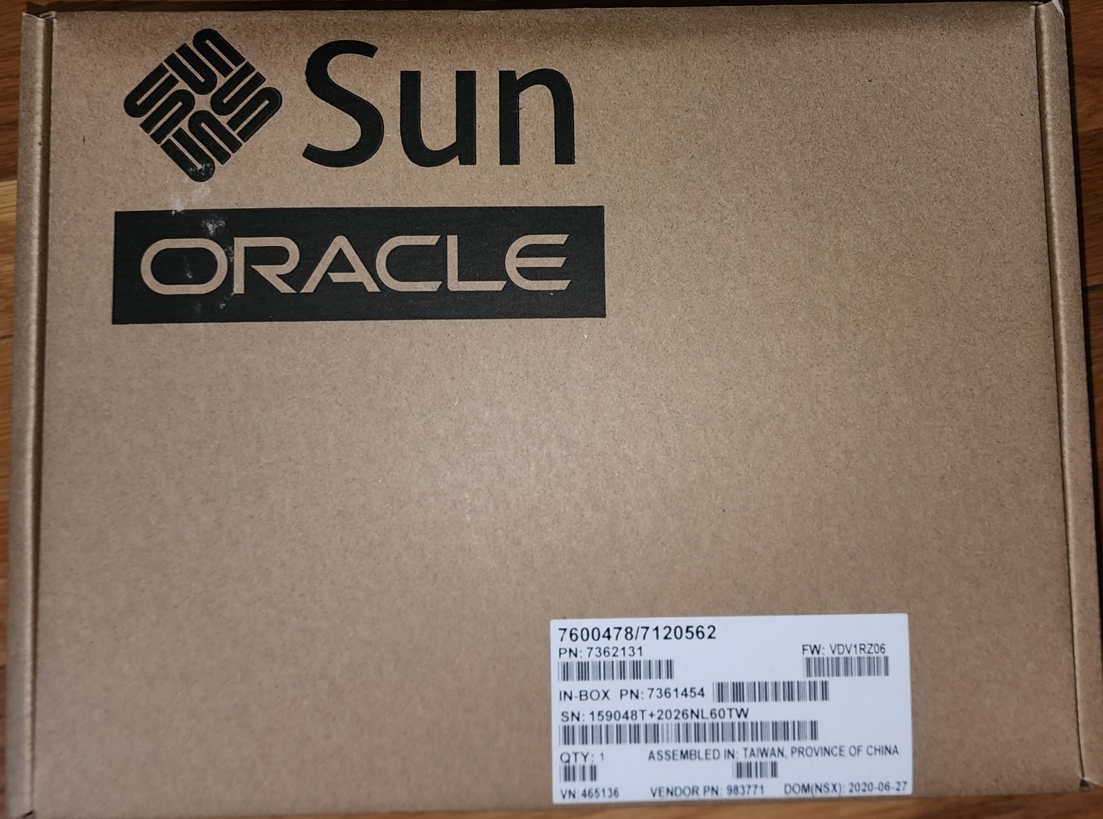 Intel / Oracle DC P4618 Series 6.4TB (2x3.2TB) PCIe NVMe SSD SSDPECKE064T8S