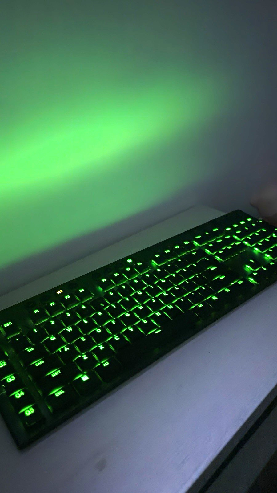 Logitech G105 Gaming Keyboard Backlit, Programmable One-Touch Buttons Black