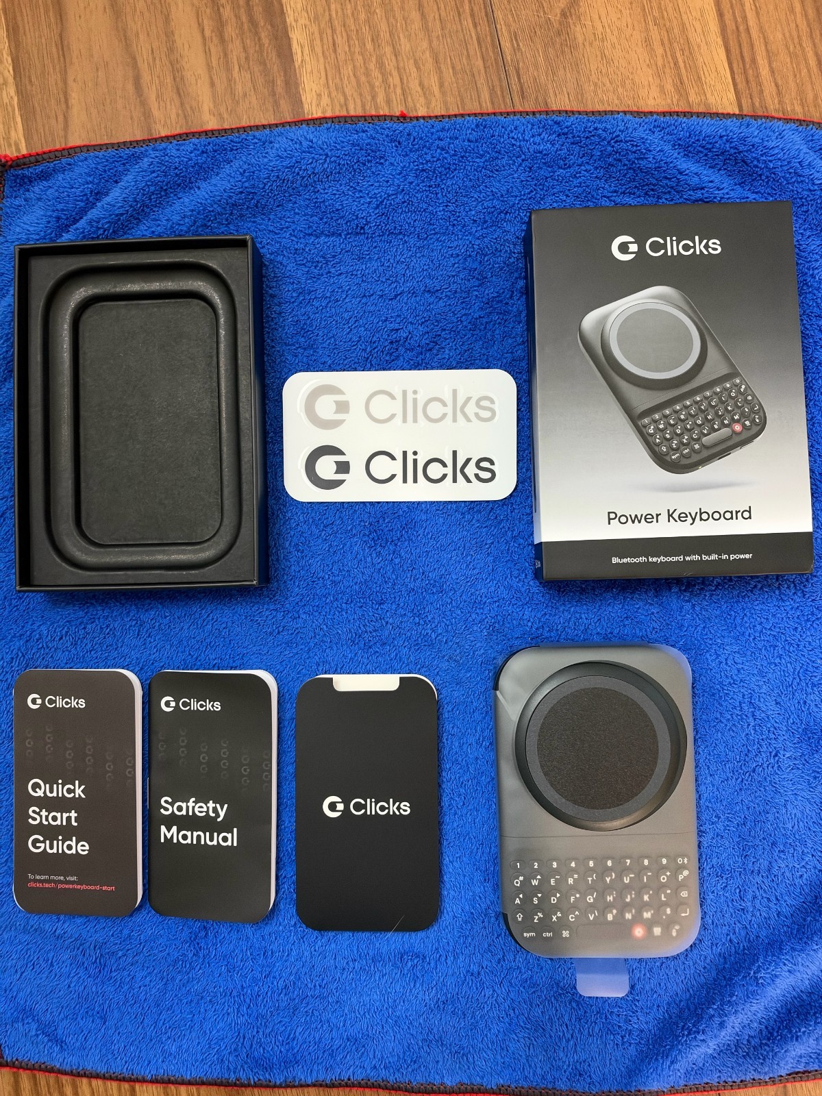 Clicks Power Keyboard CP-1000 Onyx MagSafe Qi2 Bluetooth 2300mAh Open Box