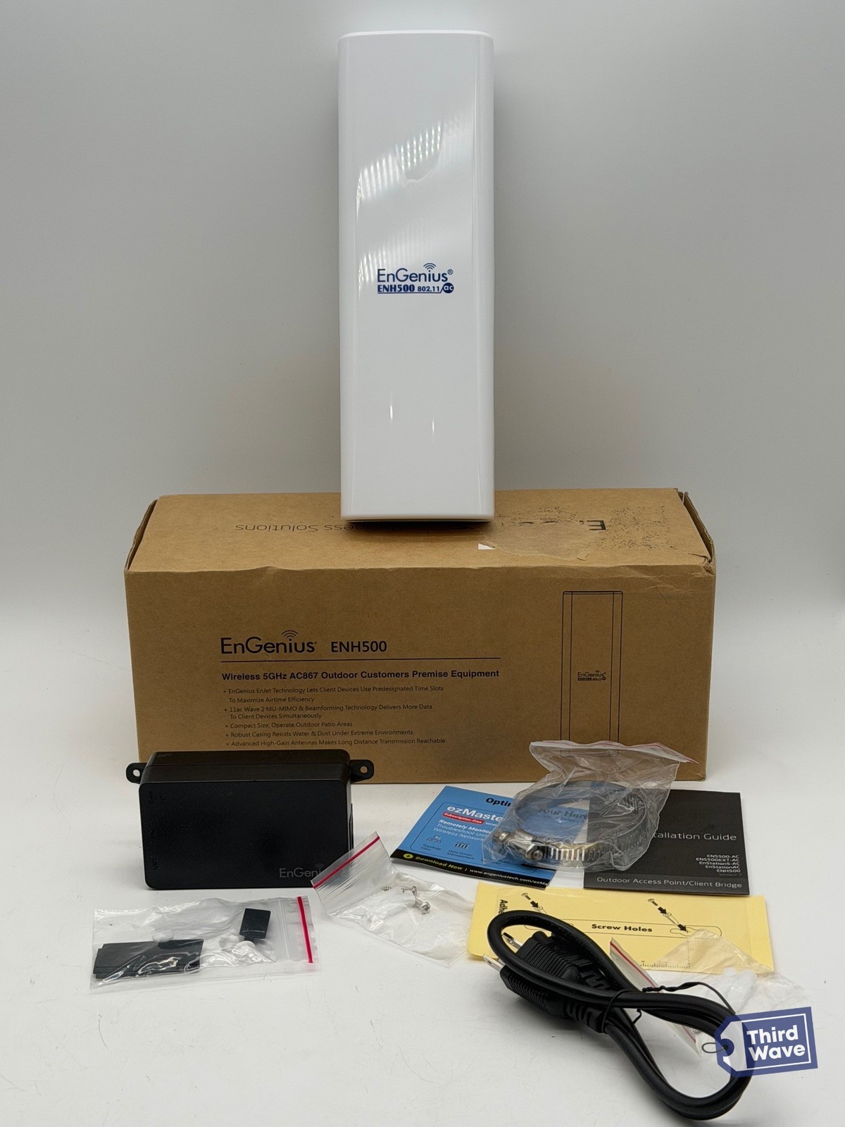 EnGenius Wireless Bridge 5GHz 867 Mbps PTP PTMP Dual-Band White ENH500V3