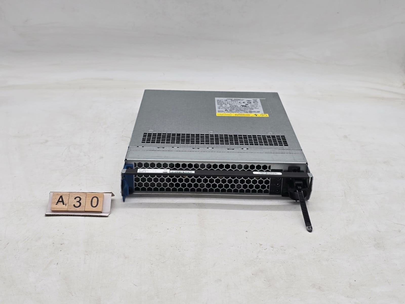 Delta TDPS-600FBA 600W Hot Swap Server Power Supply Hitachi 3285197-A PUDB AC100