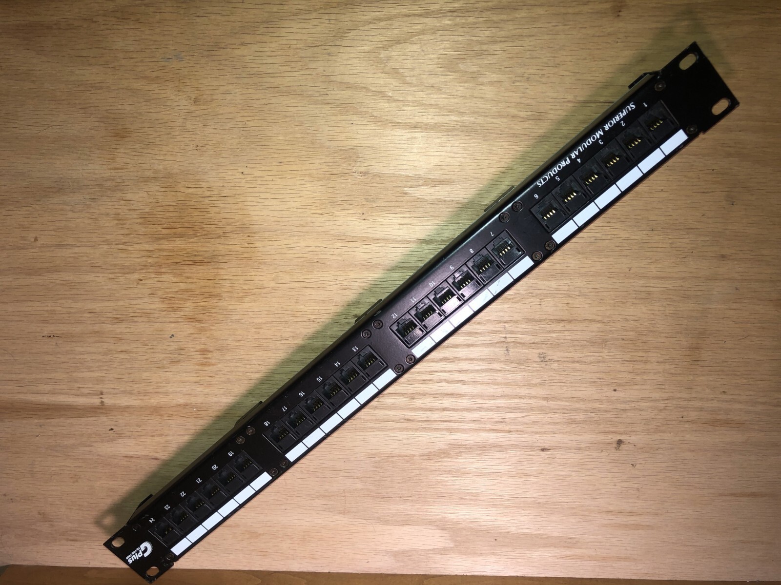 Superior Modular Products 97-CS-50T 24 Port Patch Panel