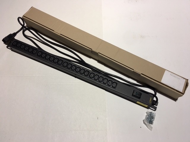 Geist PDU24IEC/C20 Vertical PDU 24x C13 Outlets,C20 Plug,16A/230V,w/Power Switch