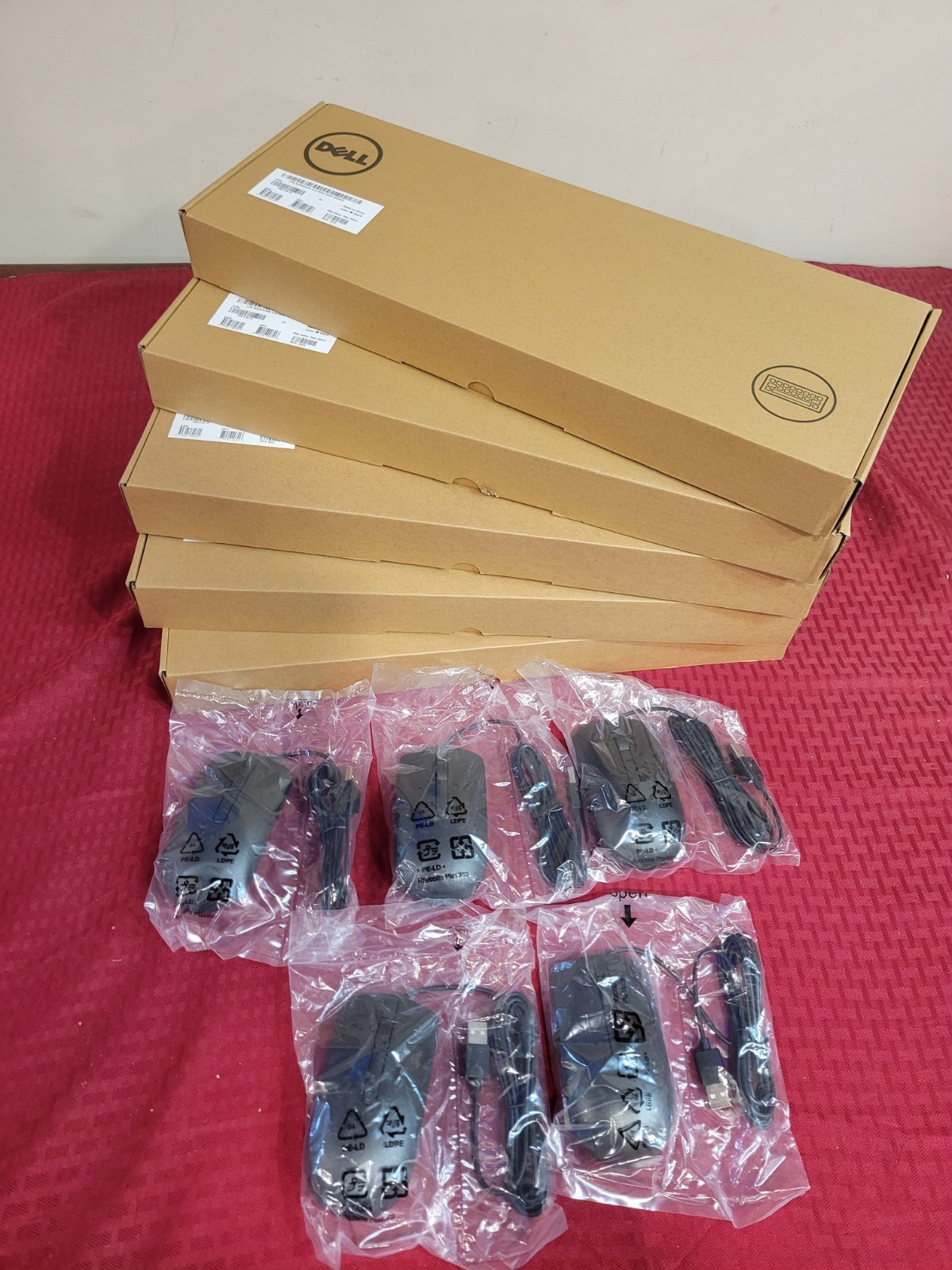LOT OF 5 NEW DELL KB813 SMARTCARD KEYBOARDS & 5 NEW DELL MS116 USB MICE