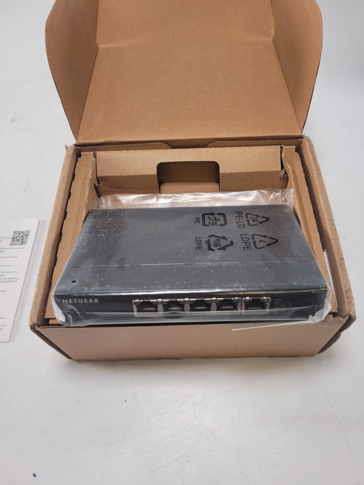 Netgear 5 Port Multi Gigabit Unmanaged Switch 2.5G Ethernet Plug and Play