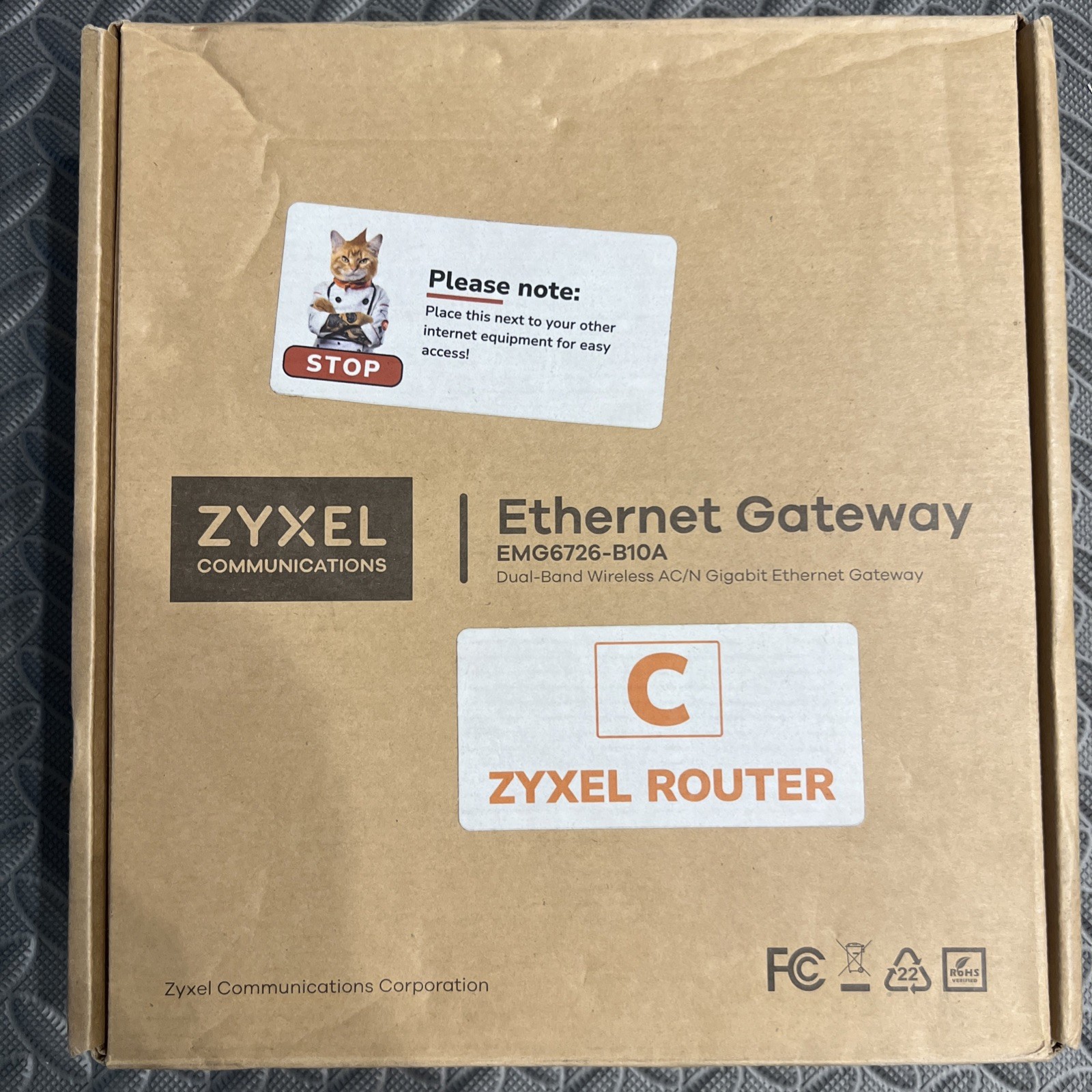 Zyxel Communications Ethernet Gateway Router EMG6726-B10A