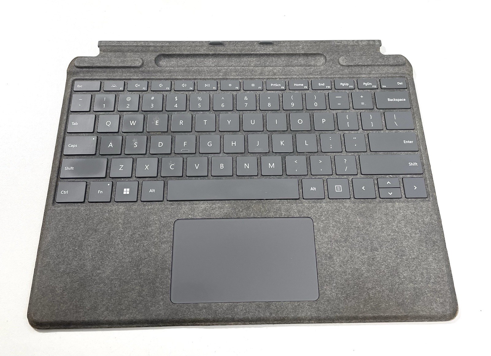 Genuine Microsoft Cover Keyboard Model 1864 for Surface UNTESTED NO PEN