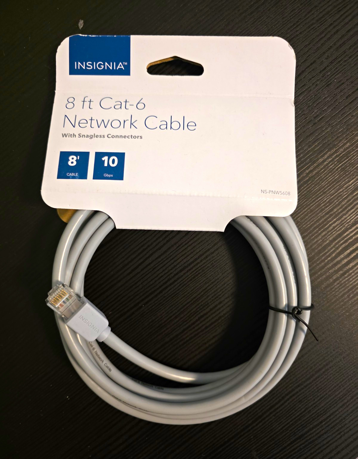 Insignia Cat 6 RJ-45 to RJ-45 Round Network Cable 8 ft Gray NS-PNW5608