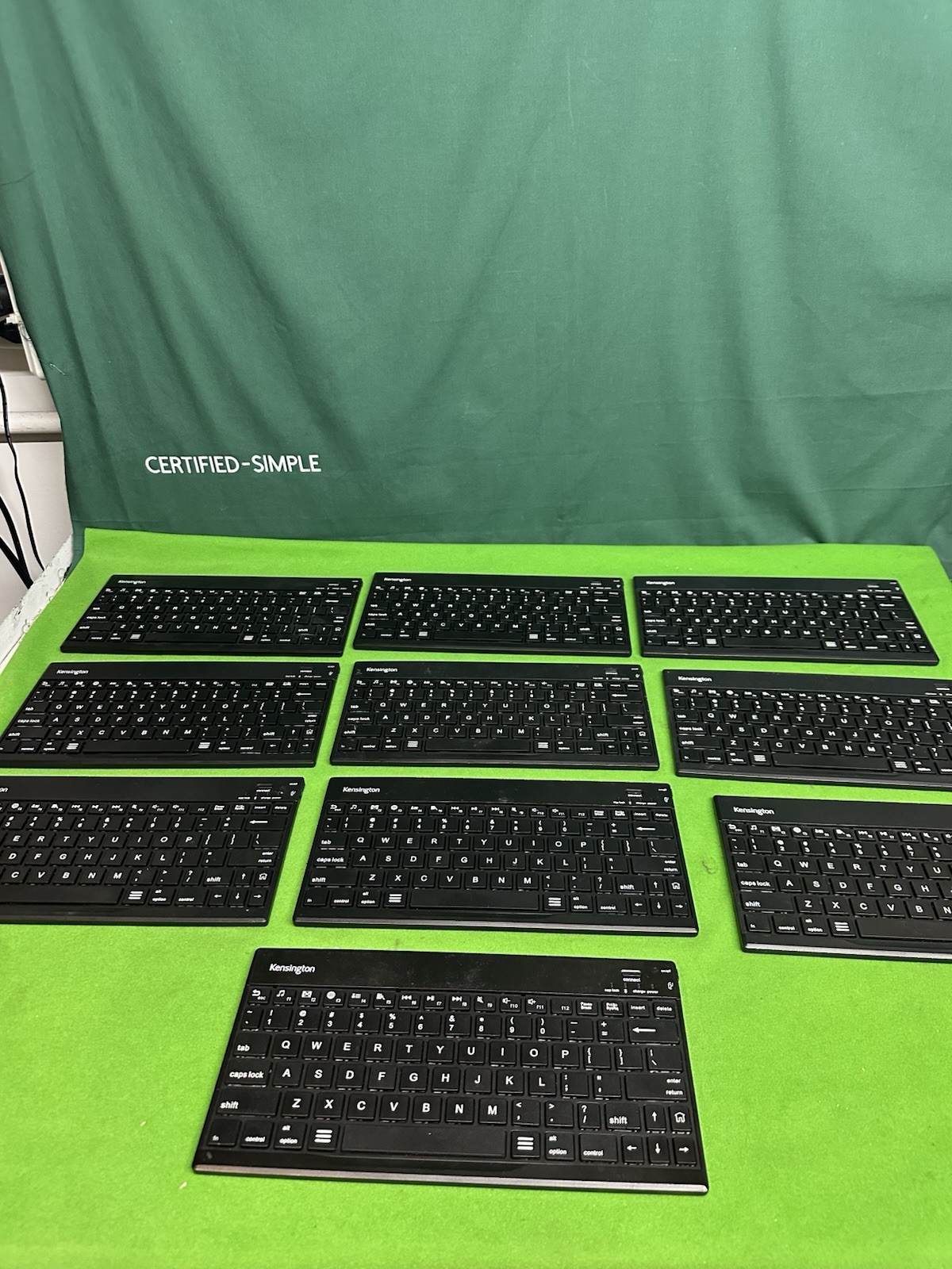 Kensington K39519US KeyFolio Pro 2 Universal Bluetooth Keyboard Case Lot of 10