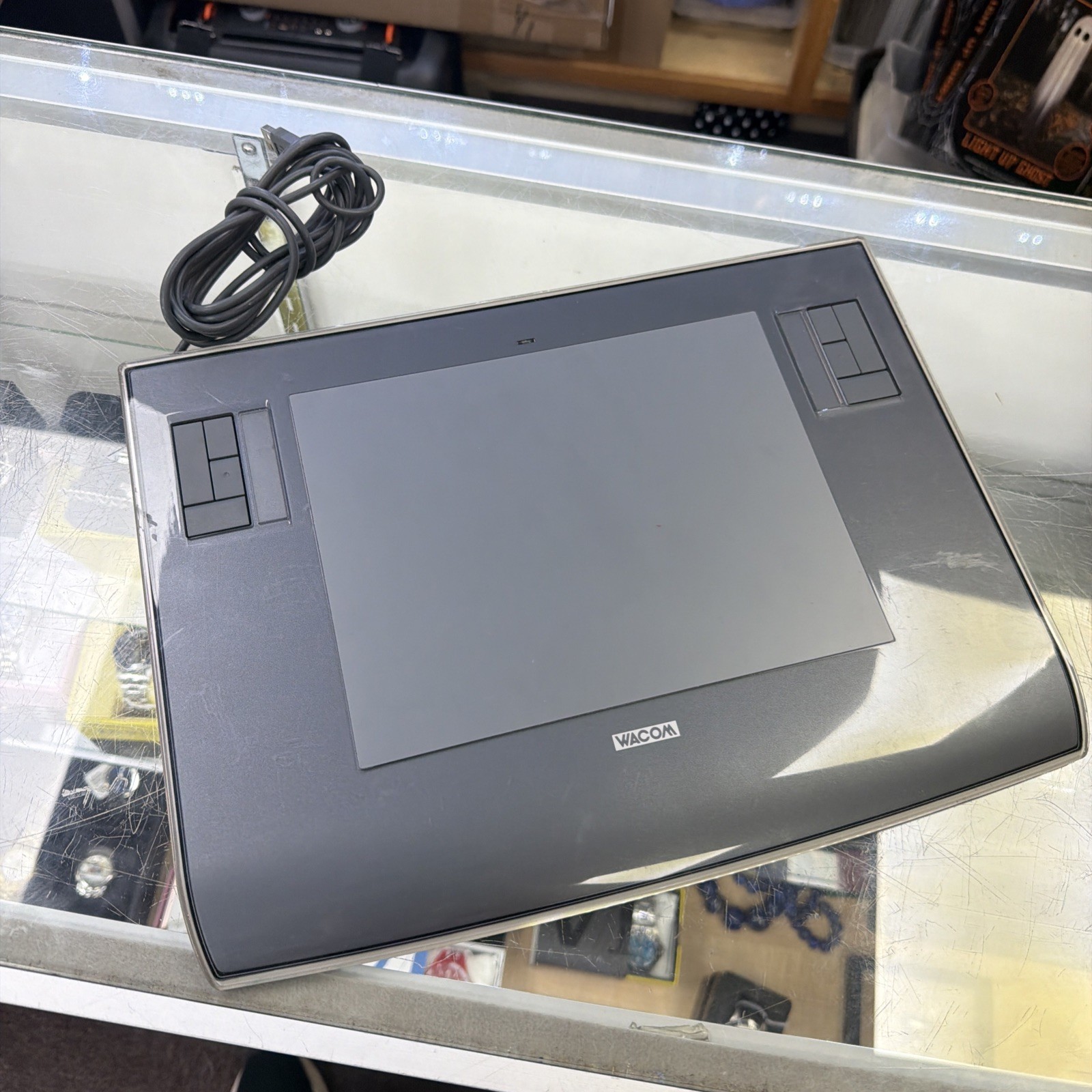 Wacom Intuos3 USB Graphics Tablet, PTZ-630   Tablet Only, No Pen