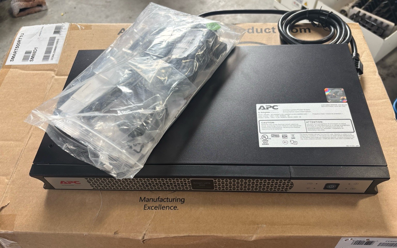 APC SCL500RM1U Smart-UPS 1U Rack Mount 500VA Lithium Li-Ion Power Supply -No BAT