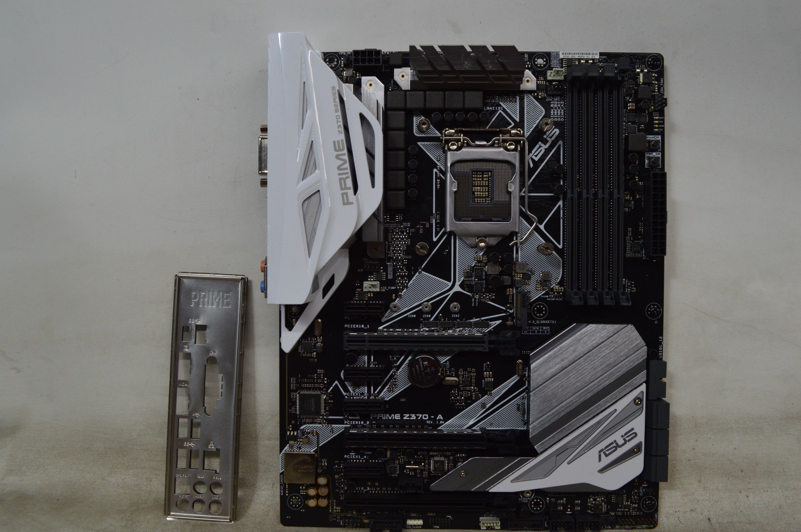 ASUS PRIME Z370-A Intel Socket LGA1151 DDR4 ATX Motherboard w I/O Shield