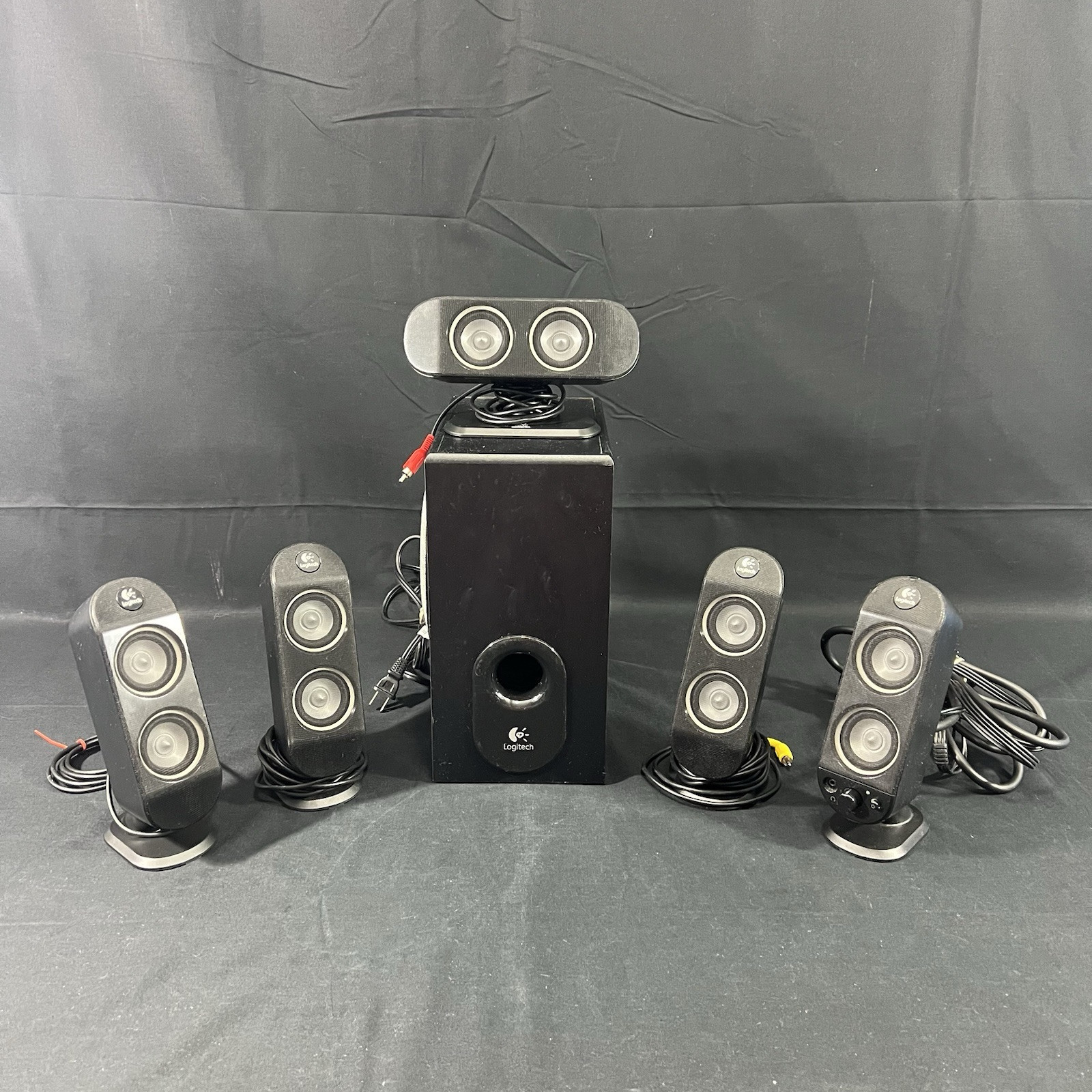 Logitech X-530 5.1 Surround Sound Computer Speaker System - Sub + 5 Speakers