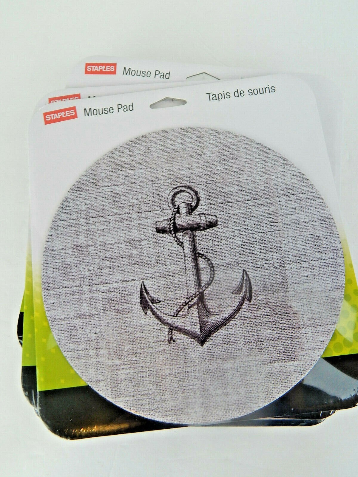 Staples Brand PC Circle Mouse Pad Anchor On Grey