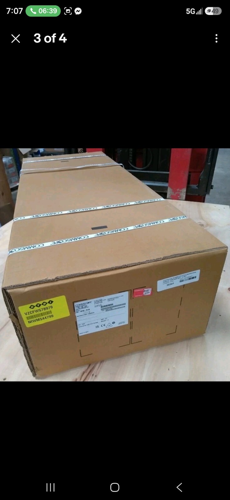 Commscope S4-90M-R1B 8-Port Beamforming Antenna, 3300-4200 MHz, 1x RET