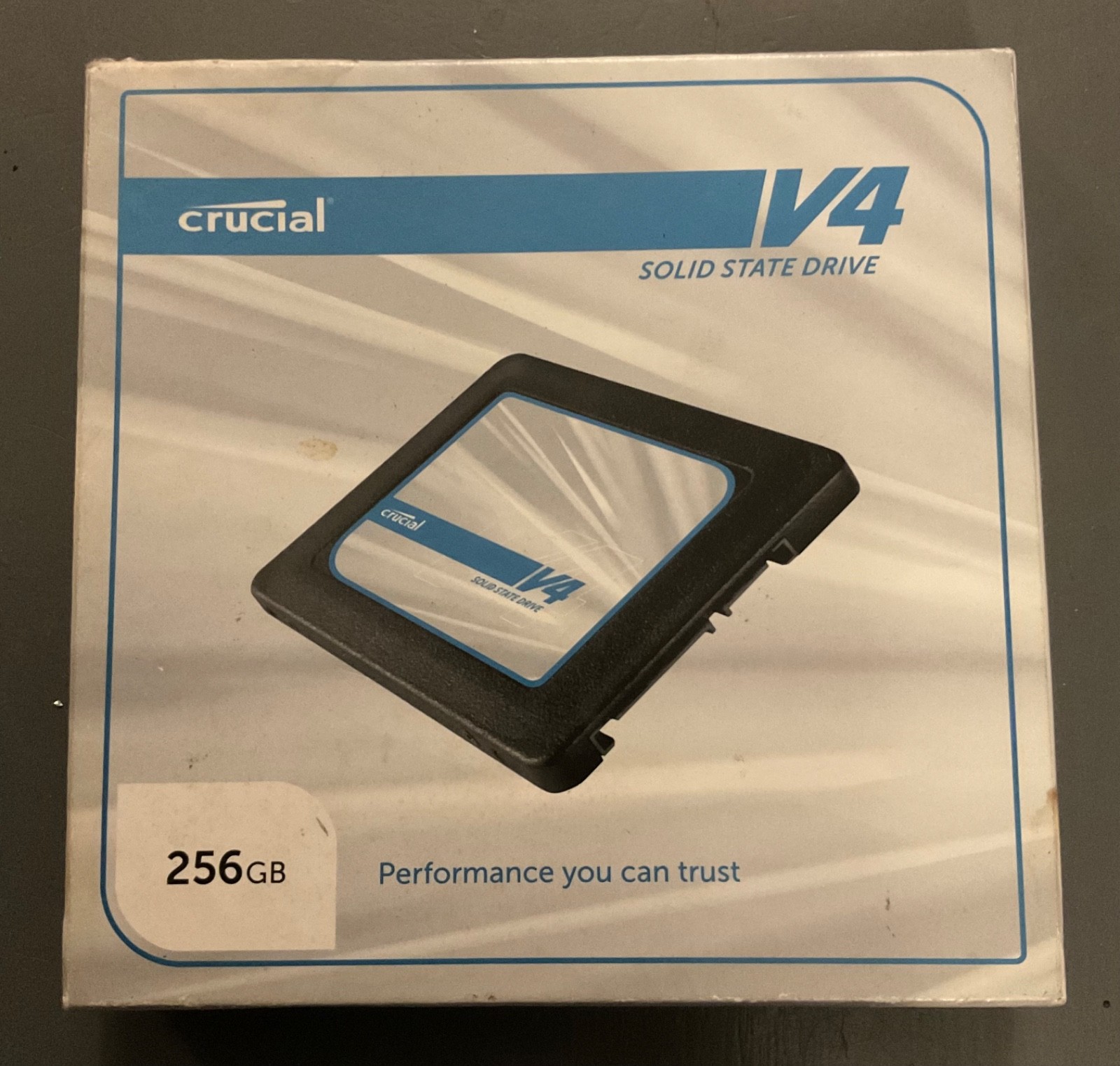 Crucial V4 256 GB Solid State Drive