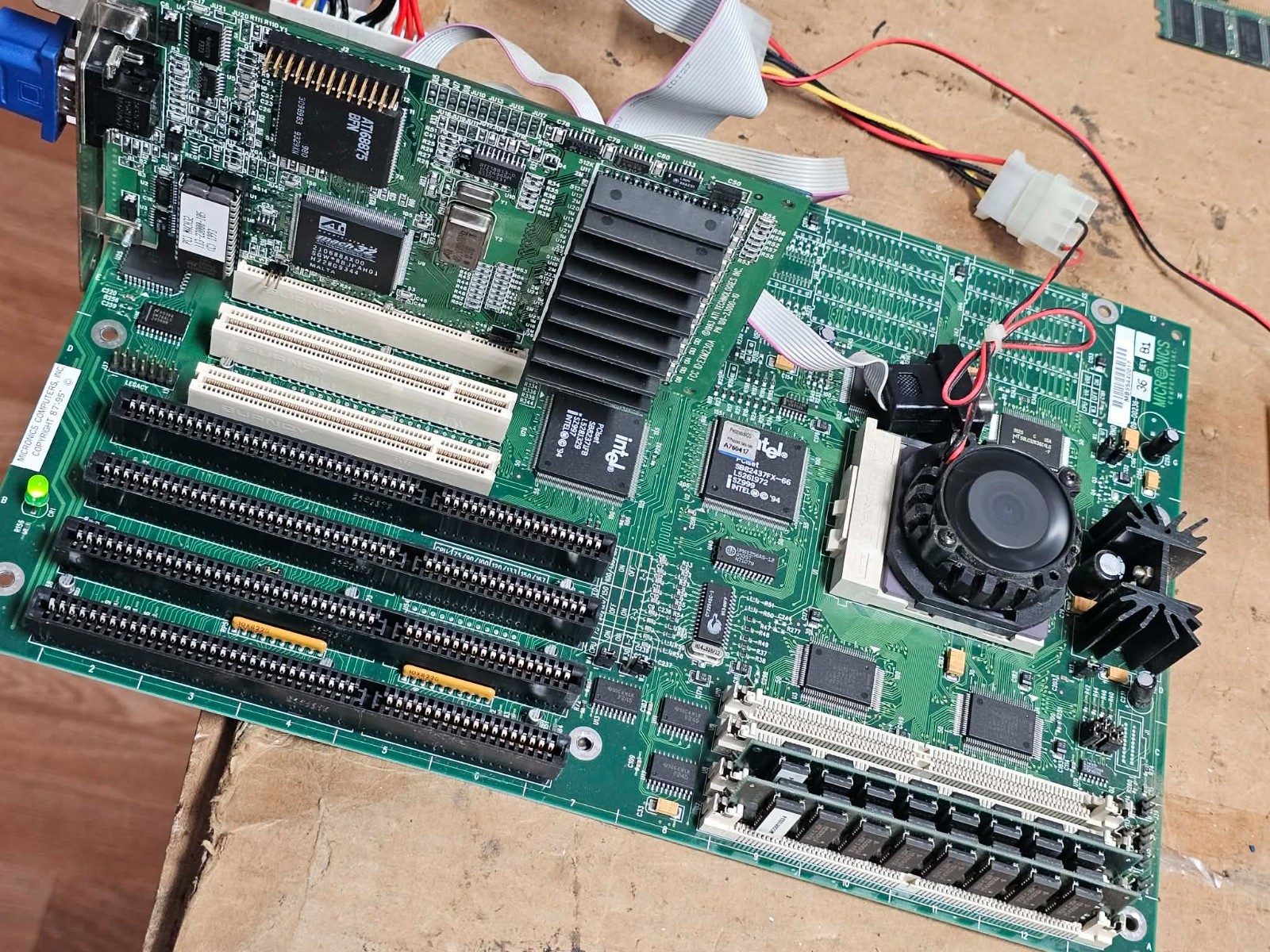 Micronics M54Hi Socket 5 Baby AT Motherboard Intel Pentium 133MHz & ATI Mach32