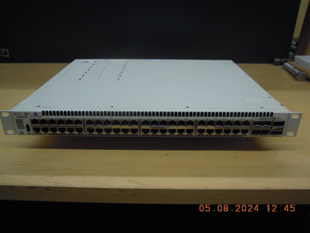 Alcatel Lucent OS6860-48 48-Ports Gig BASE-T & 4 x 10G SFP+ Switch (903964-90)