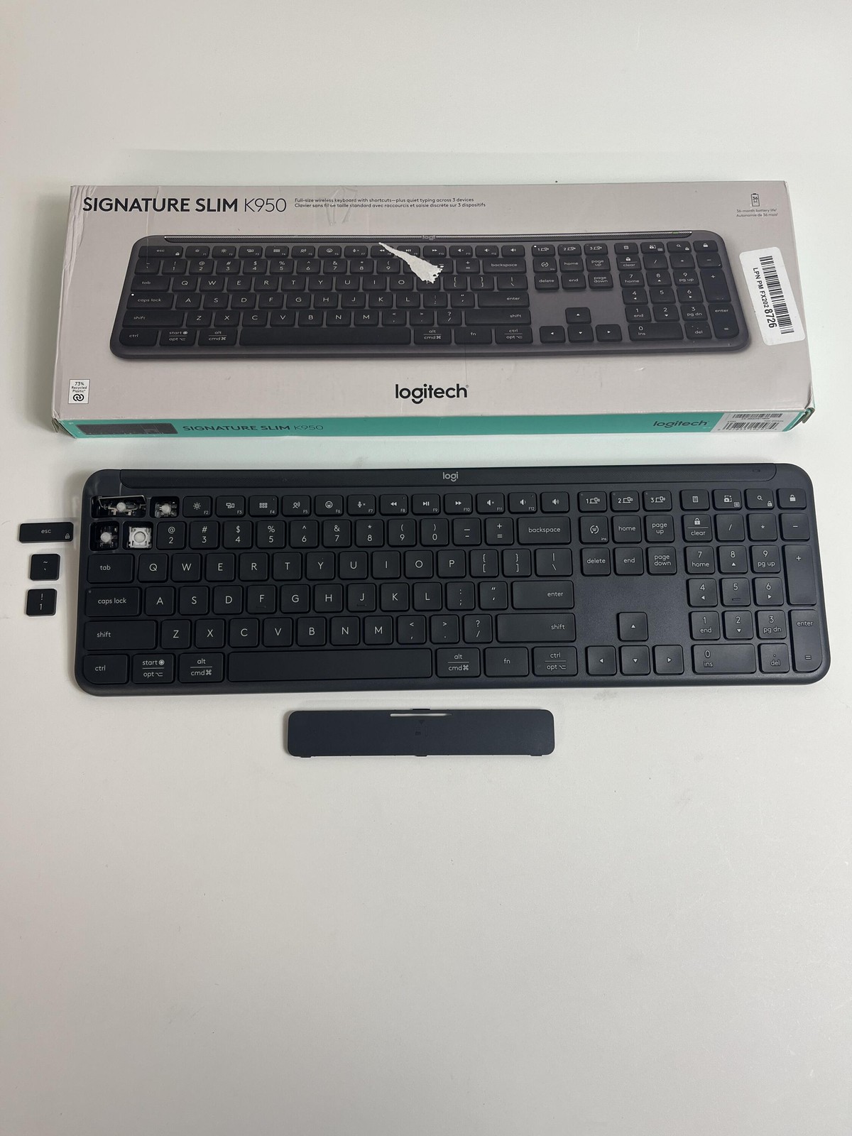 Logitech Signature Slim K950 Wireless Keyboard with Quiet Typing - Graphite