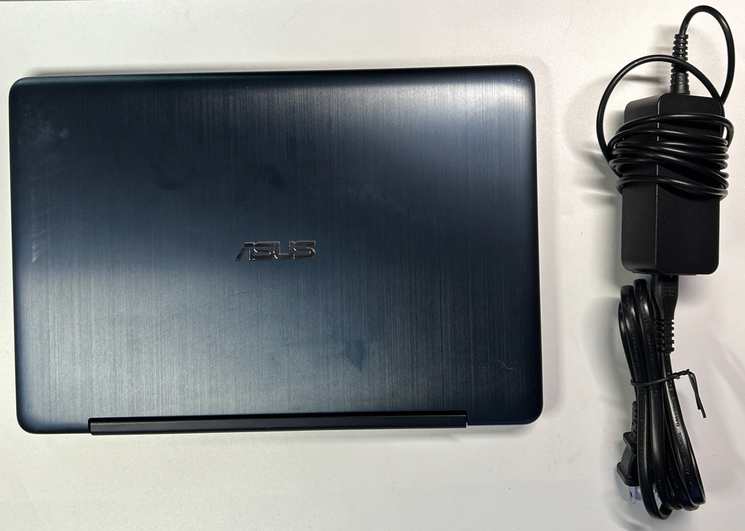 ASUS TP200SA Laptop. Intel Celeron N3050 1.6 GHz 32gb EMMC 4GB RAM Factory Reset