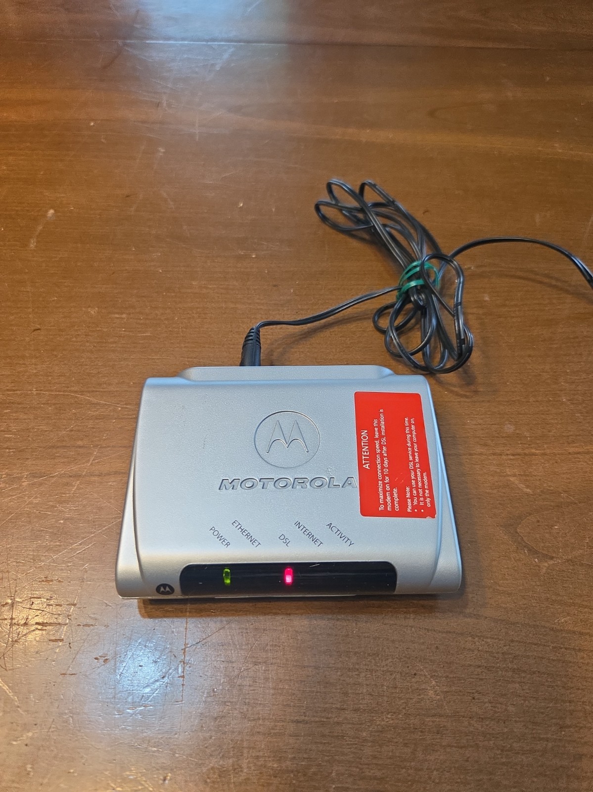 Motorola Modem 12VDC E141744 Router With Power Cord