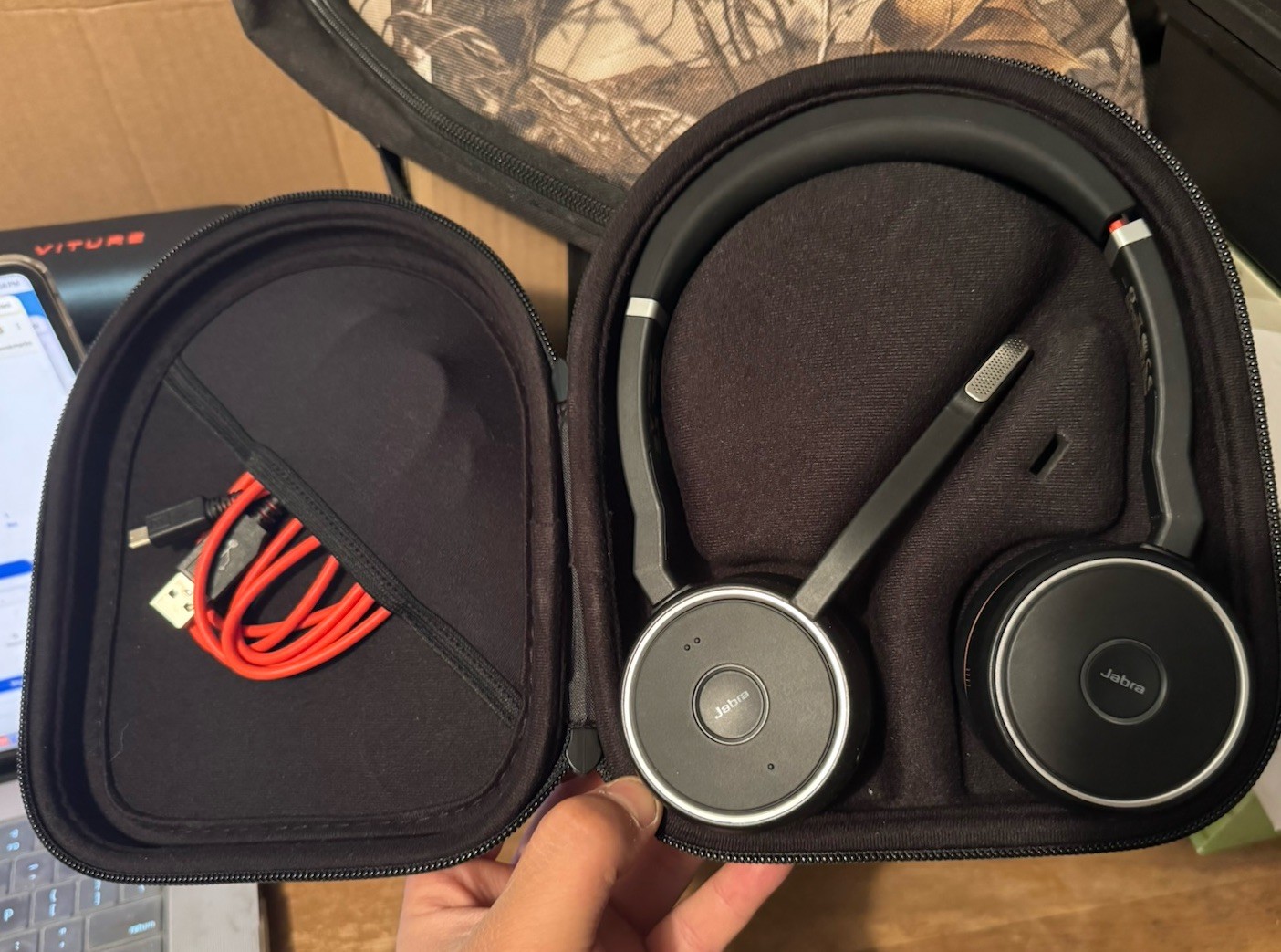 Jabra Evolve 75 Wireless Bluetooth ANC Headset with Case & USB Cable