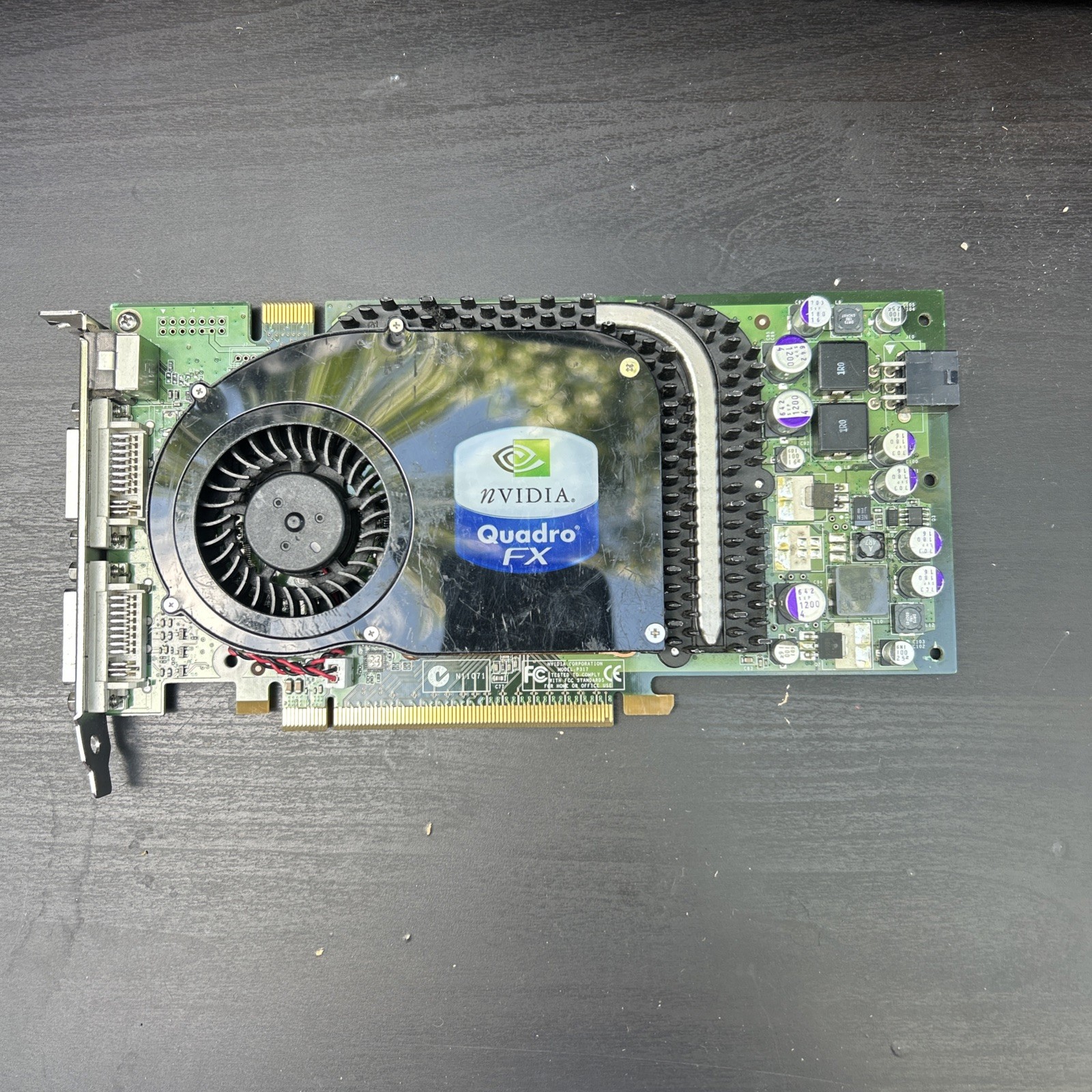 NVIDIA P317 Quadro FX3450 PCI-E 256MB GDDR3 Dual DVI Port SLI Graphics Card 
