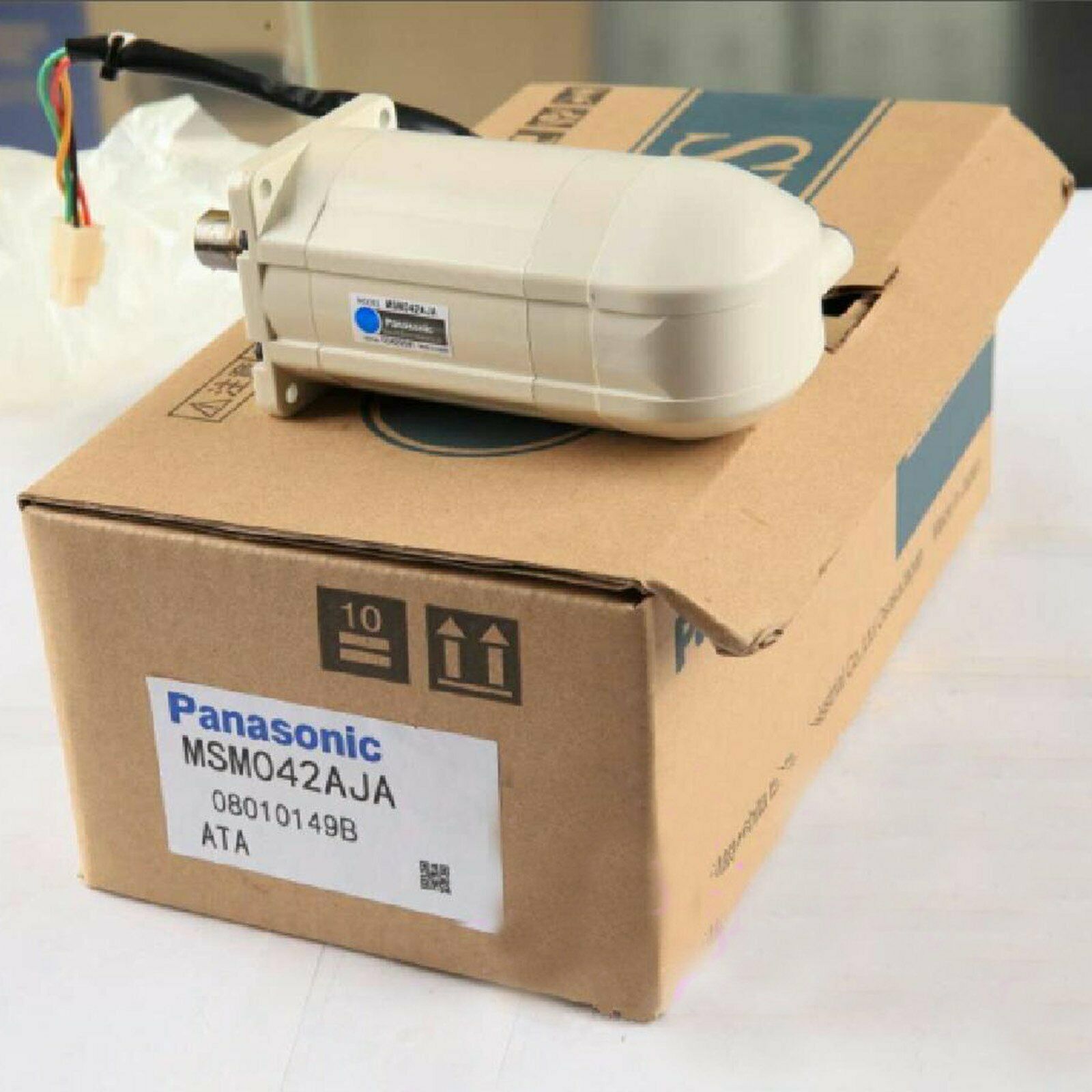 1PC Panasonic servo motor MSM042AJA 400W New fedex or DHL