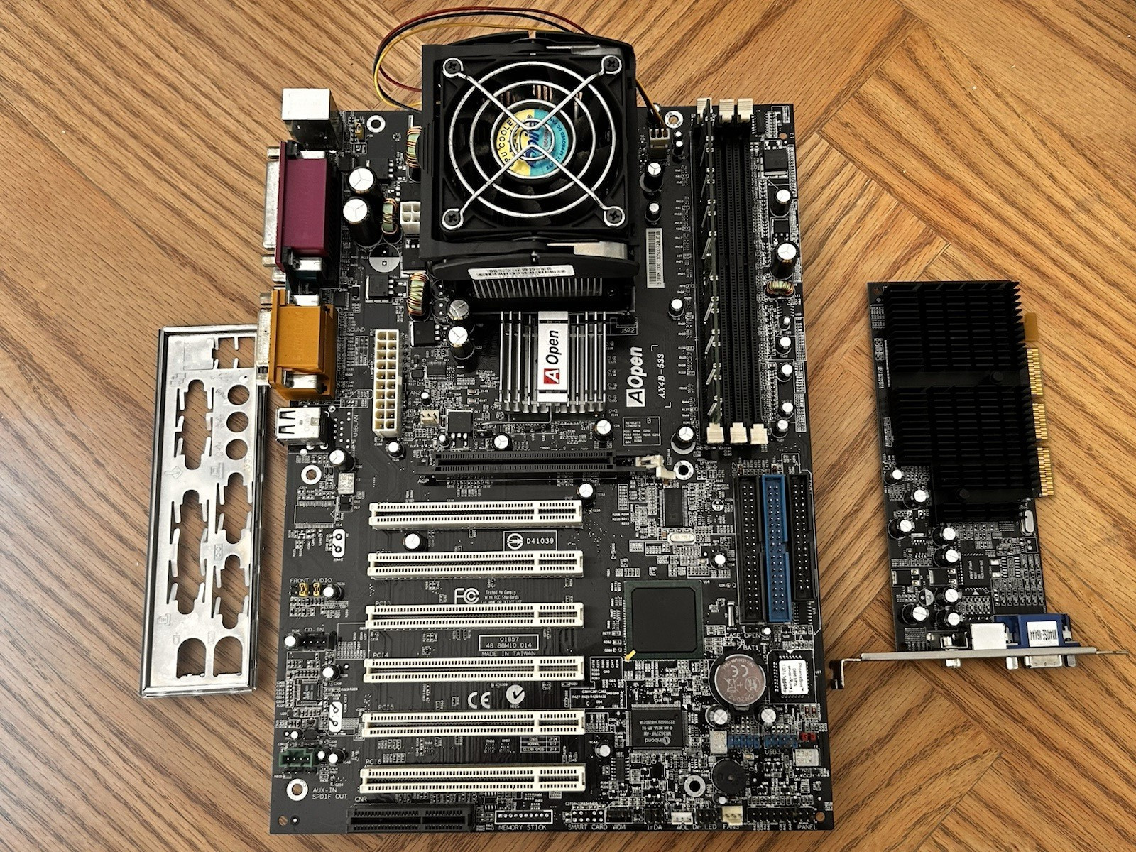 AOpen AX4B-533 Socket 478 Motherboard P4 Intel 845E + GeForce4 AGP & 1GB RAM