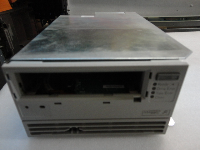 HP LTO2 Ultrium2 FC  351144-001 6440507-02 Loader Drive with tray for ESL Series